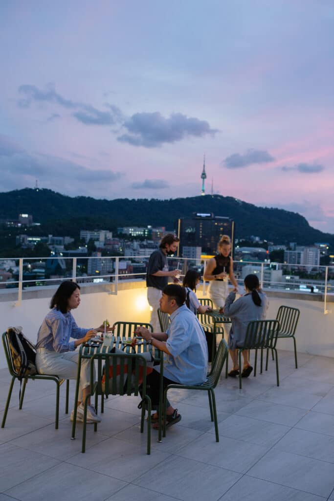 저녁먹는사람들