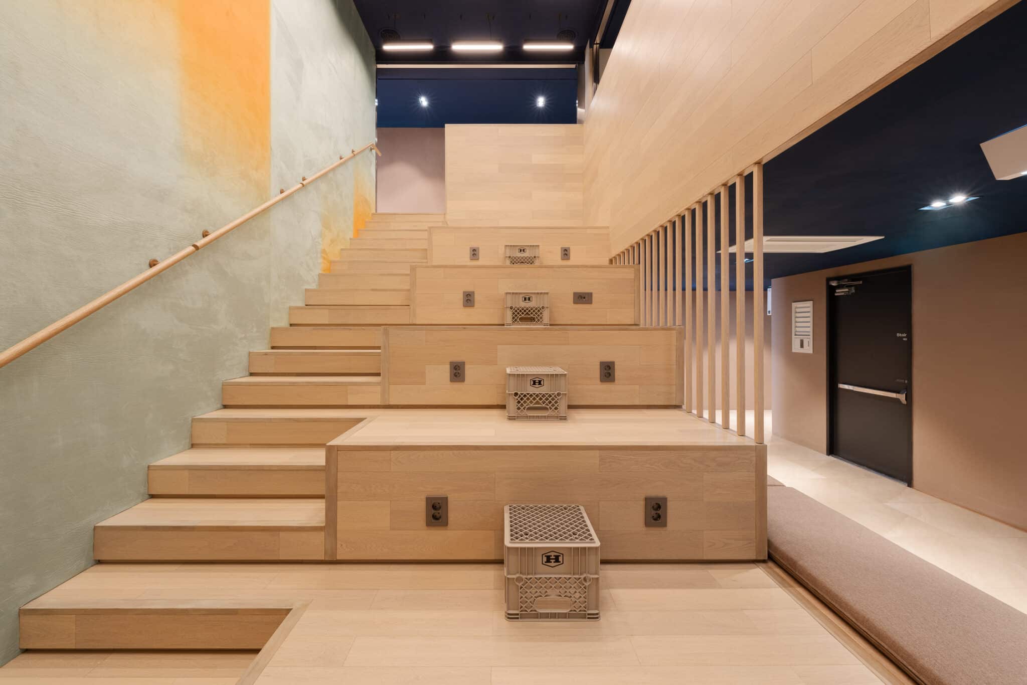 맹그로브 신촌 공용 공간