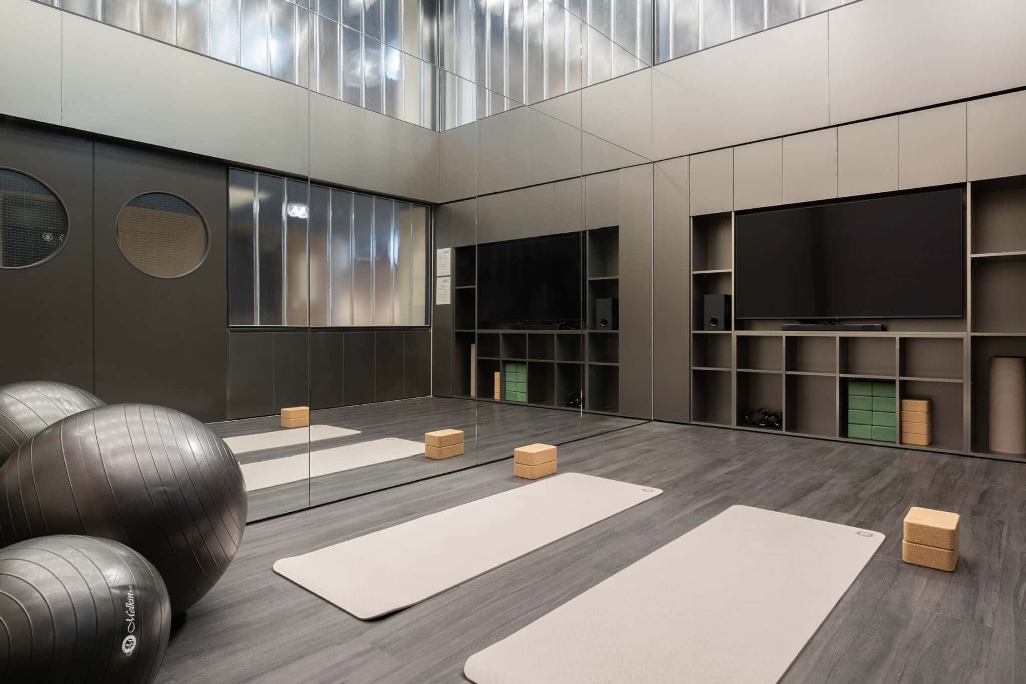 맹그로브 신촌 요가룸